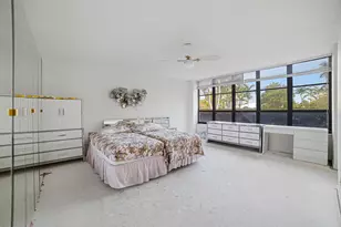 600 Three Islands Boulevard, Hallandale Beach, FL 33009 - Photo 11