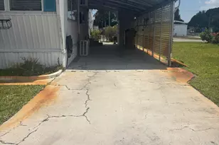 586 NE 47th St, Deerfield Beach, FL 33064 - Photo 3