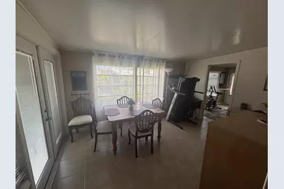 586 NE 47th Street, Deerfield Beach, FL 33064 - Photo 15