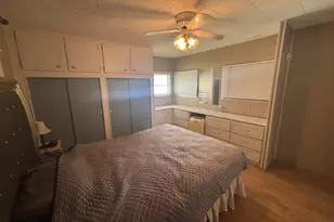 586 NE 47th St, Deerfield Beach, FL 33064 - Photo 21