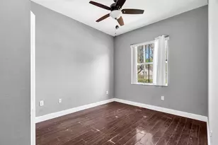 2302 NE 37th Rd, Homestead, FL 33033 - Photo 31