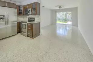305 S Federal Hwy, Lake Worth Beach, FL 33460 - Photo 1