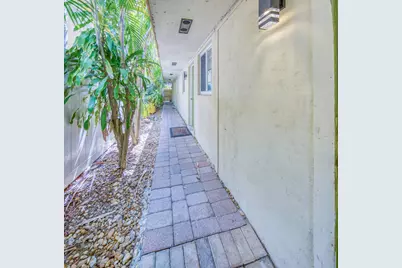 305 S Federal Highway #2, Lake Worth Beach, FL 33460 - Photo 15