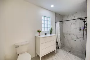6036 Azalea Cir, West Palm Beach, FL 33415 - Photo 17