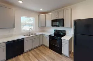 8175 W 98th Ave, Vero Beach, FL 32967 - Photo 11