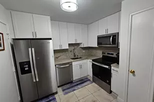 22605 SW 66th Ave, Boca Raton, FL 33428 - Photo 5