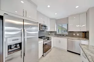 2811 NE 51st St, Fort Lauderdale, FL 33308 - Photo 11