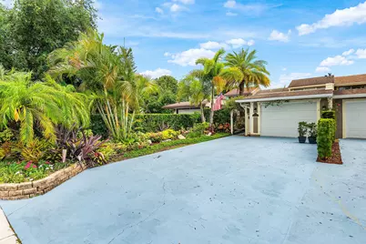 12383 Westhampton Circle, Wellington, FL 33414 - Photo 5