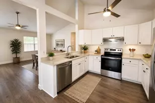 22750 Pickerel Cir, Boca Raton, FL 33428 - Photo 3