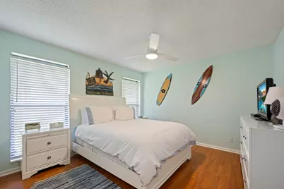 756 Juniper Place, Wellington, FL 33414 - Photo 13
