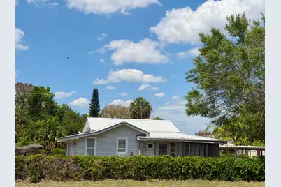 207 SE 4th Street, Okeechobee, FL 34974 - Photo 1