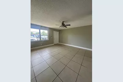 4562 Gulfstream Road #4560, Lake Worth, FL 33461 - Photo 3