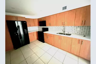 7000 NW 186th Street #4-325, Hialeah, FL 33015 - Photo 19