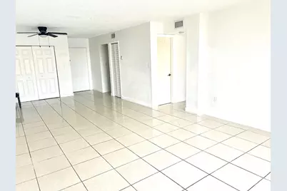 7000 NW 186th Street #4-325, Hialeah, FL 33015 - Photo 21