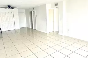 7000 NW 186th St, Hialeah, FL 33015 - Photo 21