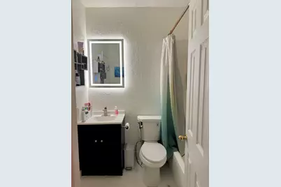 2280 Poinsetta Court, Pembroke Pines, FL 33026 - Photo 11