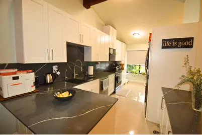 2280 Poinsetta Court, Pembroke Pines, FL 33026 - Photo 7