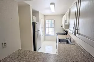 1455 SE Colchester Cir, Port Saint Lucie, FL 34952 - Photo 7