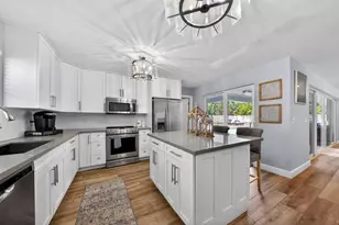 2231 NE 34th St, Lighthouse Point, FL 33064 - Photo 11