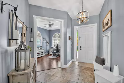 8142 Jolly Harbour Court, Wellington, FL 33414 - Photo 9