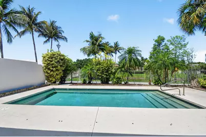 8142 Jolly Harbour Court, Wellington, FL 33414 - Photo 5