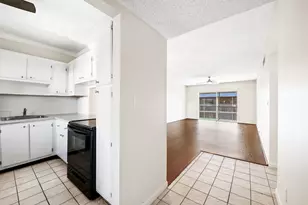 2980 Riverside Dr, Coral Springs, FL 33065 - Photo 1