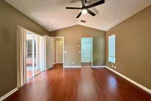 386 Carrington Dr, Weston, FL 33326 - Photo 25