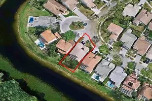 386 Carrington Dr, Weston, FL 33326 - Photo 3