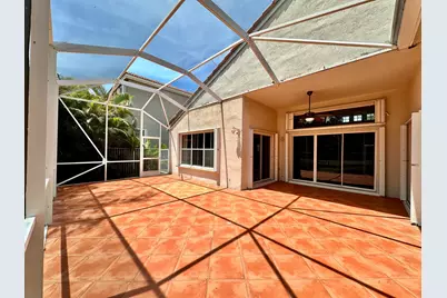 386 Carrington Drive, Weston, FL 33326 - Photo 13