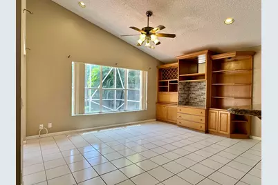 386 Carrington Drive, Weston, FL 33326 - Photo 23