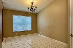 386 Carrington Dr, Weston, FL 33326 - Photo 17