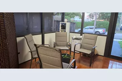 2086 SW 71st Way, Davie, FL 33317 - Photo 9