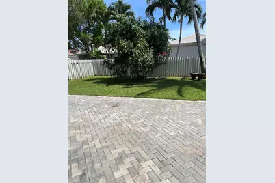 6878 NW 33rd Street, Margate, FL 33063 - Photo 3