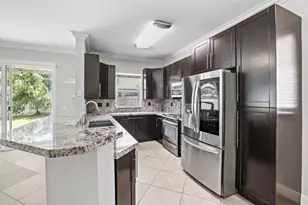 6878 NW 33rd St, Margate, FL 33063 - Photo 13