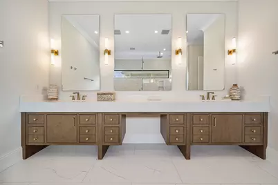 3192 Blue Cypress Lane, Wellington, FL 33414 - Photo 23