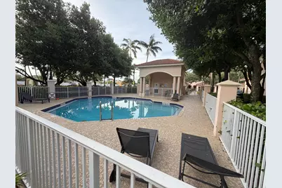 8839 S Isles Circle, Tamarac, FL 33321 - Photo 23