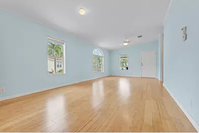2555 Pga Boulevard, Palm Beach Gardens, FL 33410 - Photo 11