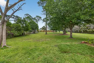 5606 Silver Oak Dr, Fort Pierce, FL 34982 - Photo 25