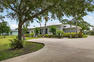 5606 Silver Oak Dr, Fort Pierce, FL 34982 - Photo 3