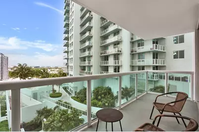 1800 N Bayshore Drive #1610, Miami, FL 33132 - Photo 3