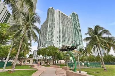 1800 N Bayshore Drive #1610, Miami, FL 33132 - Photo 17