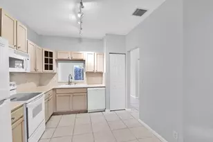 8297 Via Leonessa, Boca Raton, FL 33433 - Photo 7