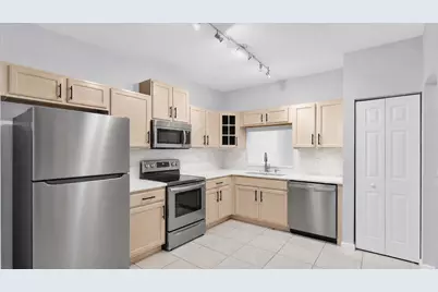 8297 Via Leonessa, Boca Raton, FL 33433 - Photo 5
