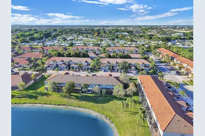 8297 Via Leonessa, Boca Raton, FL 33433 - Photo 15