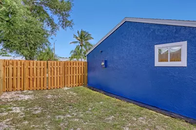2055 SE West Dunbrooke Circle, Port Saint Lucie, FL 34952 - Photo 29