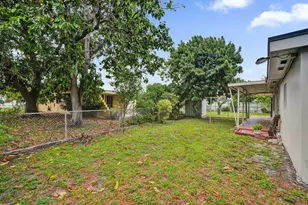7200 W 14th Ave, Hialeah, FL 33014 - Photo 37