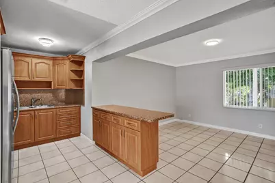 7200 W 14th Avenue, Hialeah, FL 33014 - Photo 11