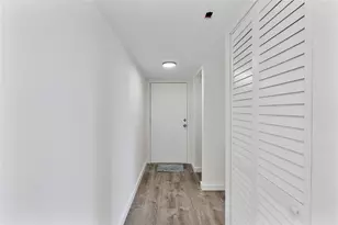 4174 Inverrary Dr, Lauderhill, FL 33319 - Photo 13