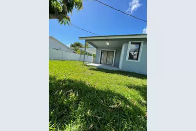 378 NW 2nd Way, Deerfield Beach, FL 33441 - Photo 11