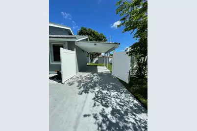 378 NW 2nd Way, Deerfield Beach, FL 33441 - Photo 3